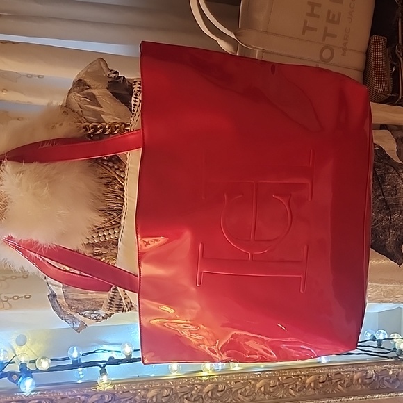 CAROLINA HERRERA GOOD GIRL LARGE BAG - Picture 3 of 5